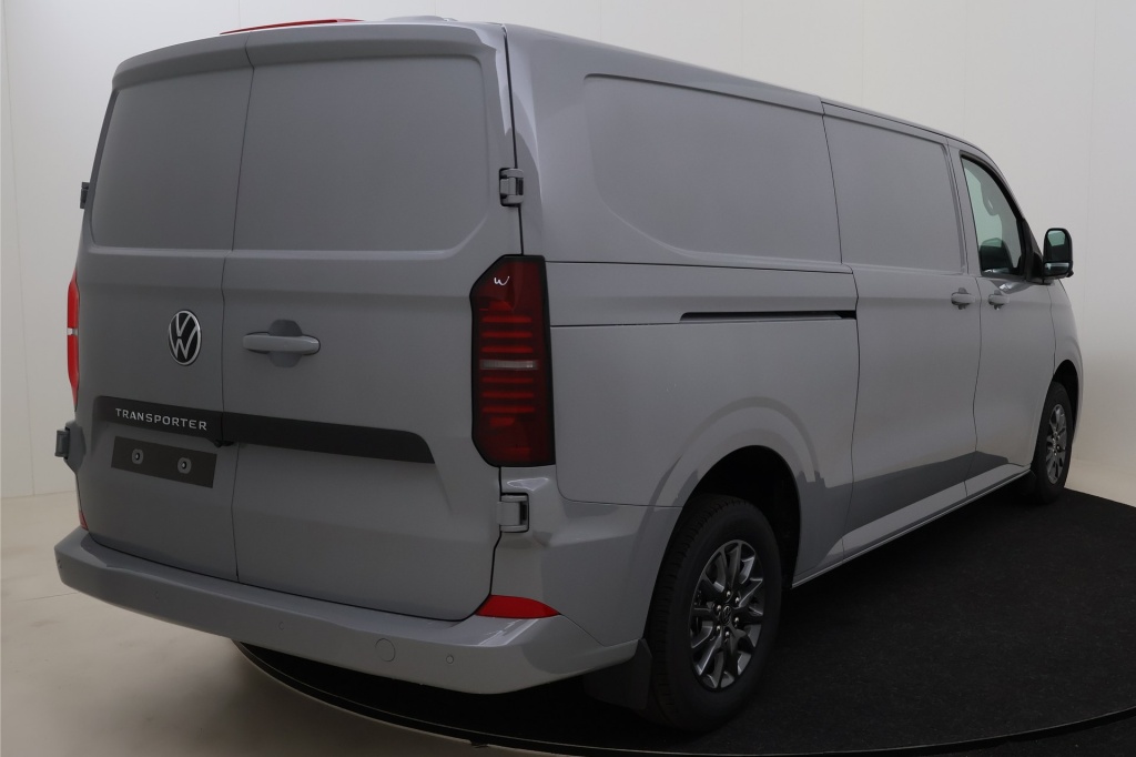 VOLKSWAGEN Transporter T7 Fourgon 3500 mm 2.0 TDI 150 hp Aut.8 - ref: 7-53076 - Photo 6