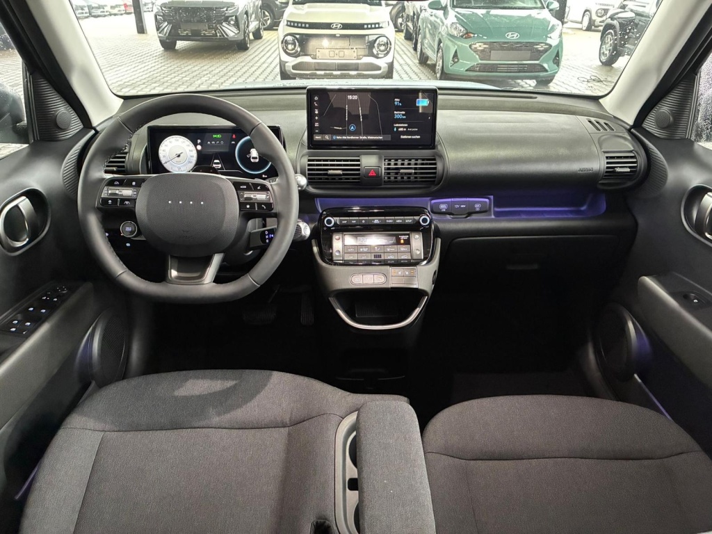 HYUNDAI Inster Evolve Sky + Winterpaket Electric 49 kWh (84 kW) - ref: 7-53098 - Photo 7