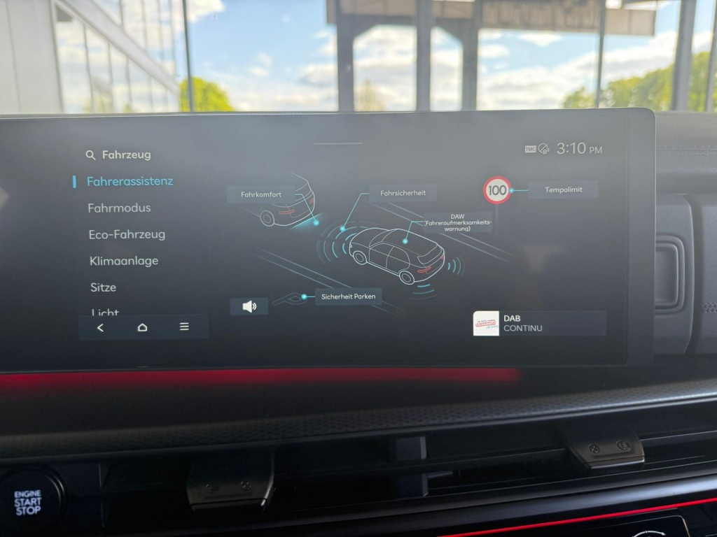 HYUNDAI Santa Fe Calligraphy 1.6L T-GDI Plug-in Hybrid (PHEV) 4WD - ref: 7-53134 - Photo 15