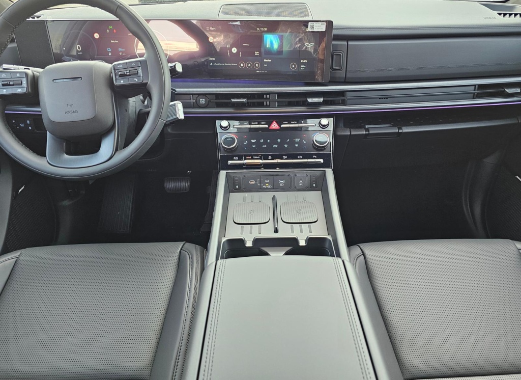 HYUNDAI Santa Fe Calligraphy 1.6L T-GDI Plug-in Hybrid (PHEV) 4WD - ref: 7-53134 - Photo 7