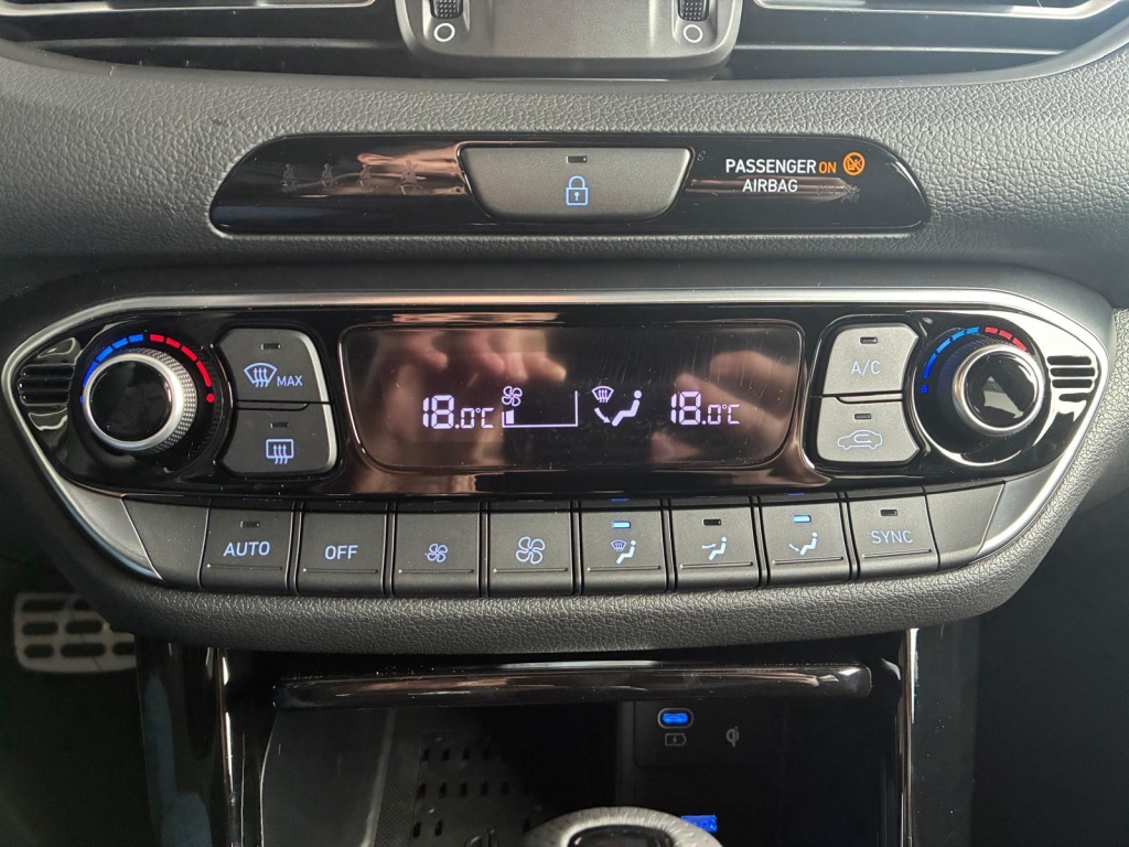 HYUNDAI i30 N-Line 1.5L T-GDI Mild Hybrid (mHEV) DCT - ref: 7-53168 - Photo 14