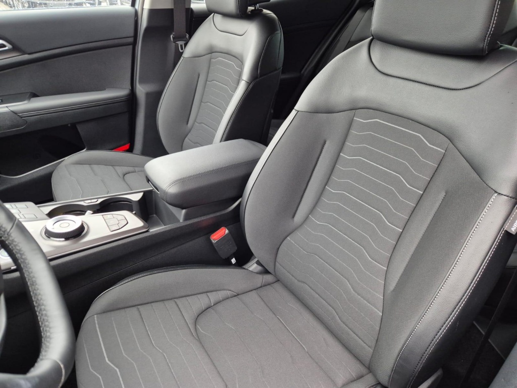 KIA Sportage 1.6 Gasoline 150hp - ref: 7-53584 - Photo 11