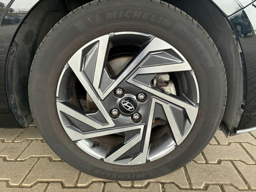 HYUNDAI i20 Comfort 1.0L T-GDI - ref: 7-53694 - Photo 11