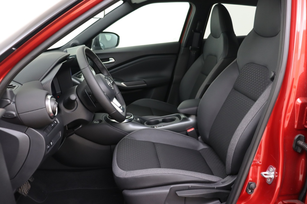 NISSAN Juke N-Connecta / Cold Pack / Alloys 19 Aero / (MY25) 1.0 DIG-T 114 hp AT 2WD - ref: 7-53913 - Photo 13