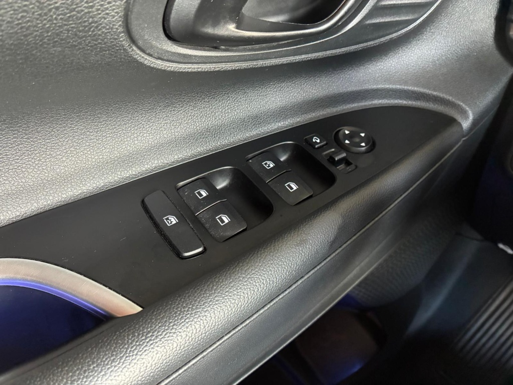 HYUNDAI i20 Comfort 1.0L T-GDI - ref: 7-54020 - Photo 20