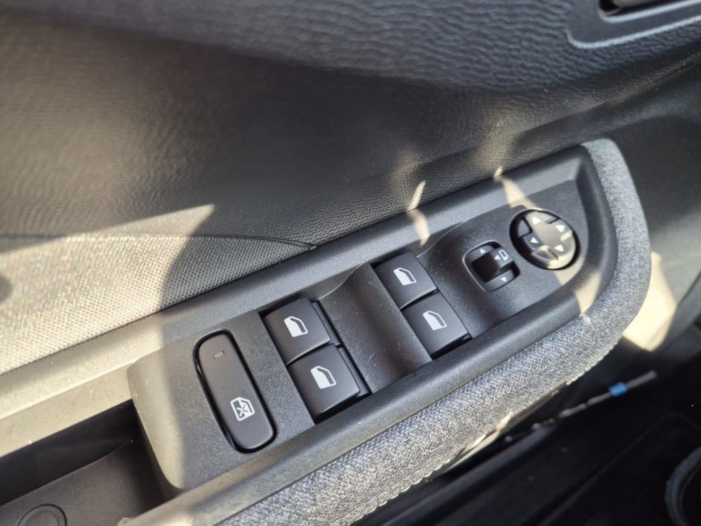 OPEL Frontera GS 1.2 Gasoline 110hp - ref: 7-54271 - Photo 14