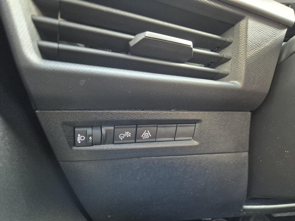 OPEL Frontera GS 1.2 Gasoline 110hp - ref: 7-54272 - Photo 15