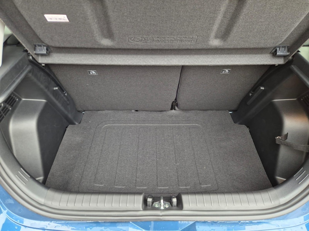 HYUNDAI i20 1.0 Gasoline 90hp - ref: 7-54408 - Photo 9