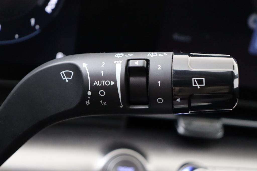 HYUNDAI Kona Feel 1.6 Gdi HEV 138 hp 6DCT - ref: 7-54428 - Photo 19