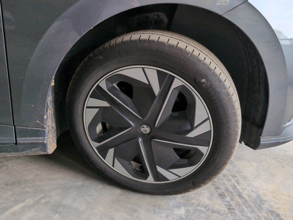 MG MG4 Comfort 64 kWh 204 hp - ref: 7-54489 - Photo 15