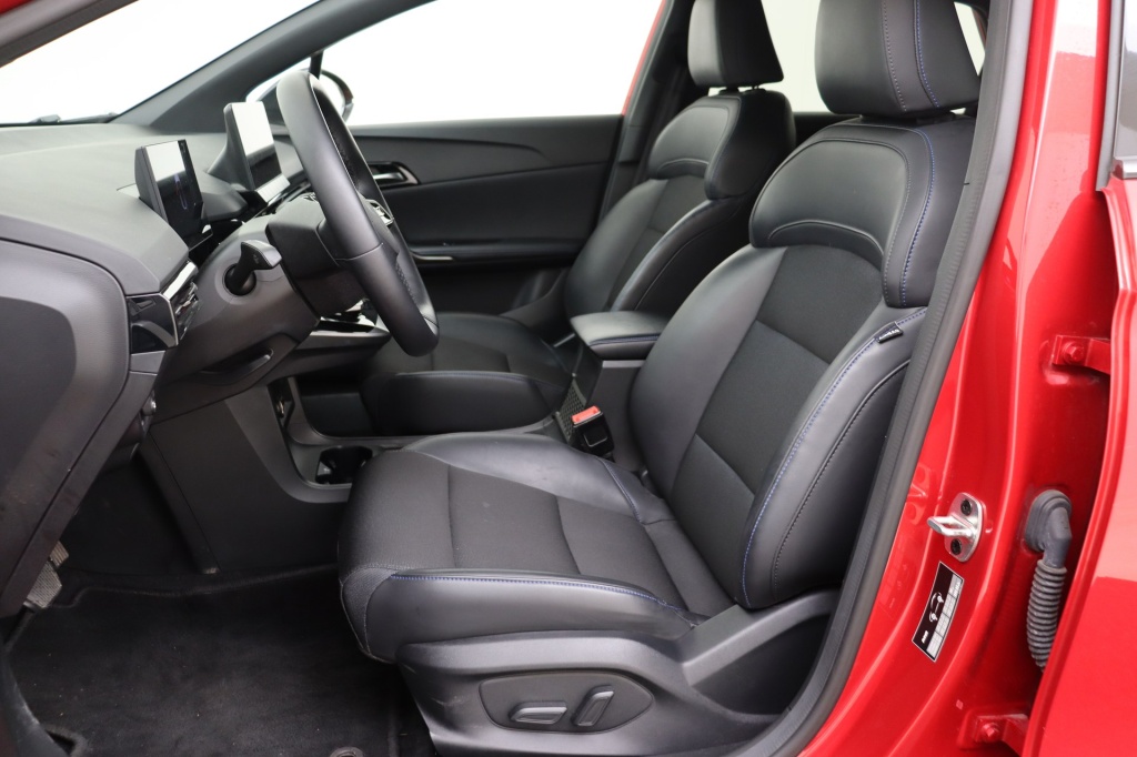 MG MG4 Luxury 64 kWh 204 hp - ref: 7-54570 - Photo 13