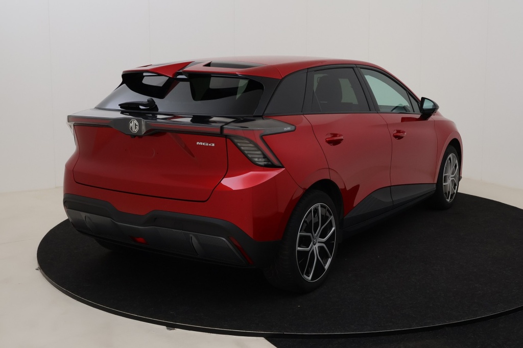 MG MG4 Luxury 64 kWh 204 hp - ref: 7-54570 - Photo 6