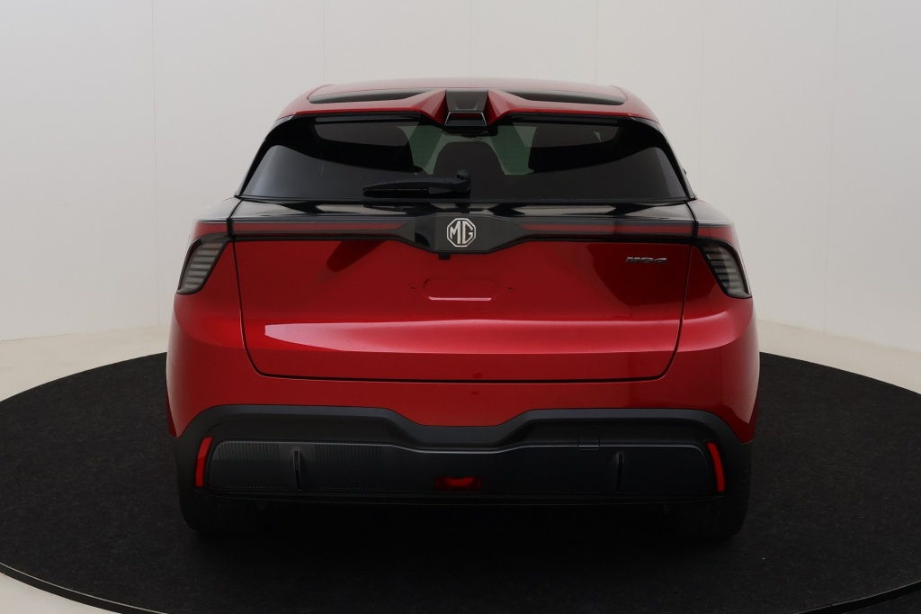 MG MG4 Luxury 64 kWh 204 hp - ref: 7-54570 - Photo 7