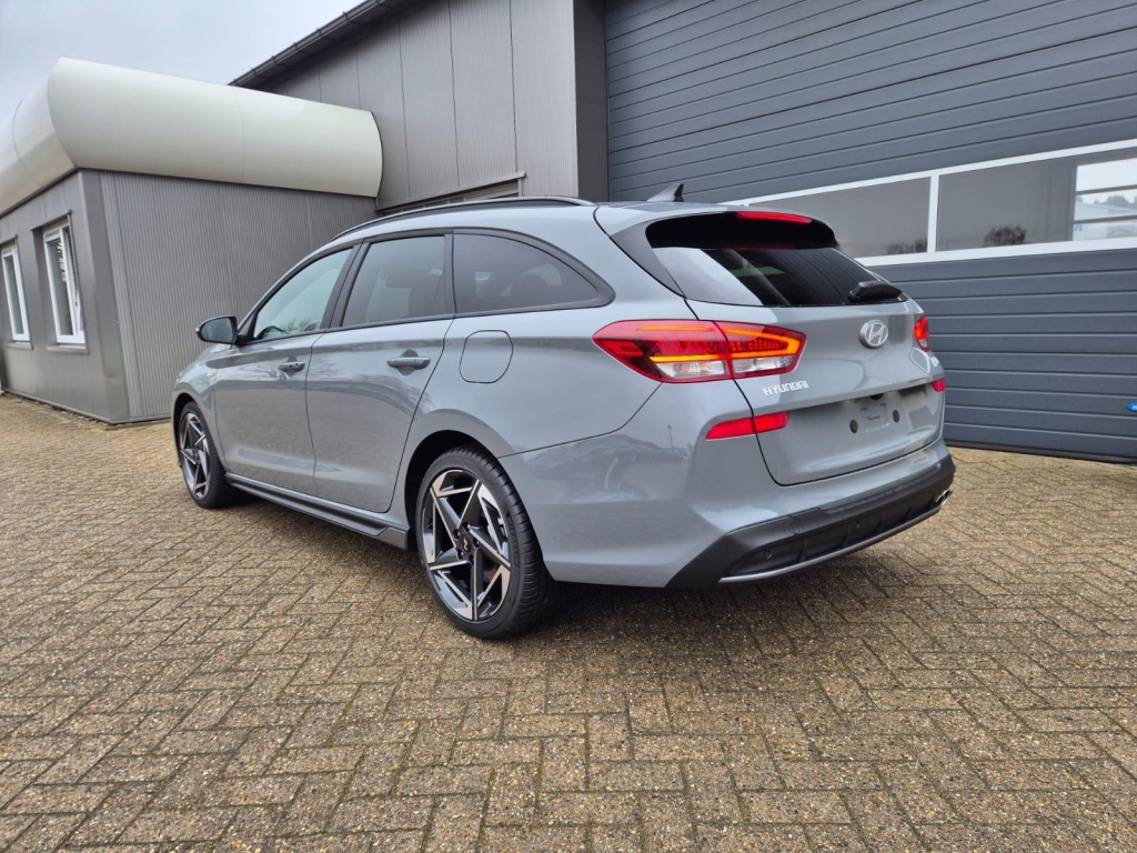 HYUNDAI i30 N-Line 1.6 Gasoline 150hp - ref: 7-54614 - Photo 3