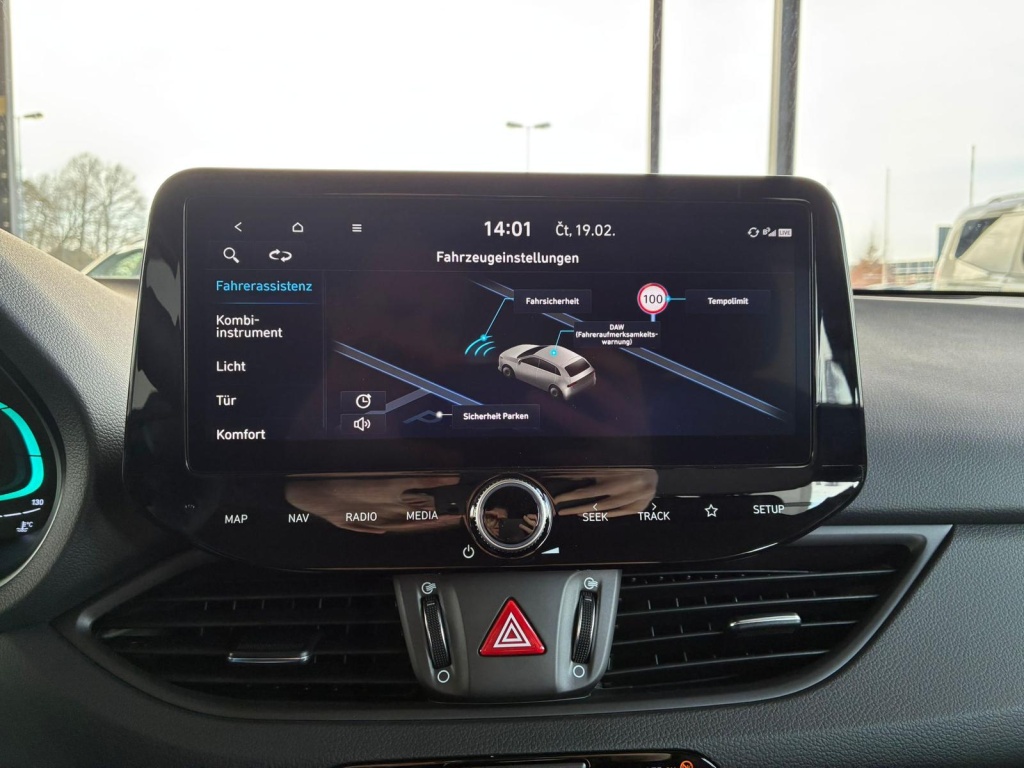 HYUNDAI i30 Style 1.5 T-GDI mHEV 140PS (103 kW) 6MT - ref: 7-54615 - Photo 15