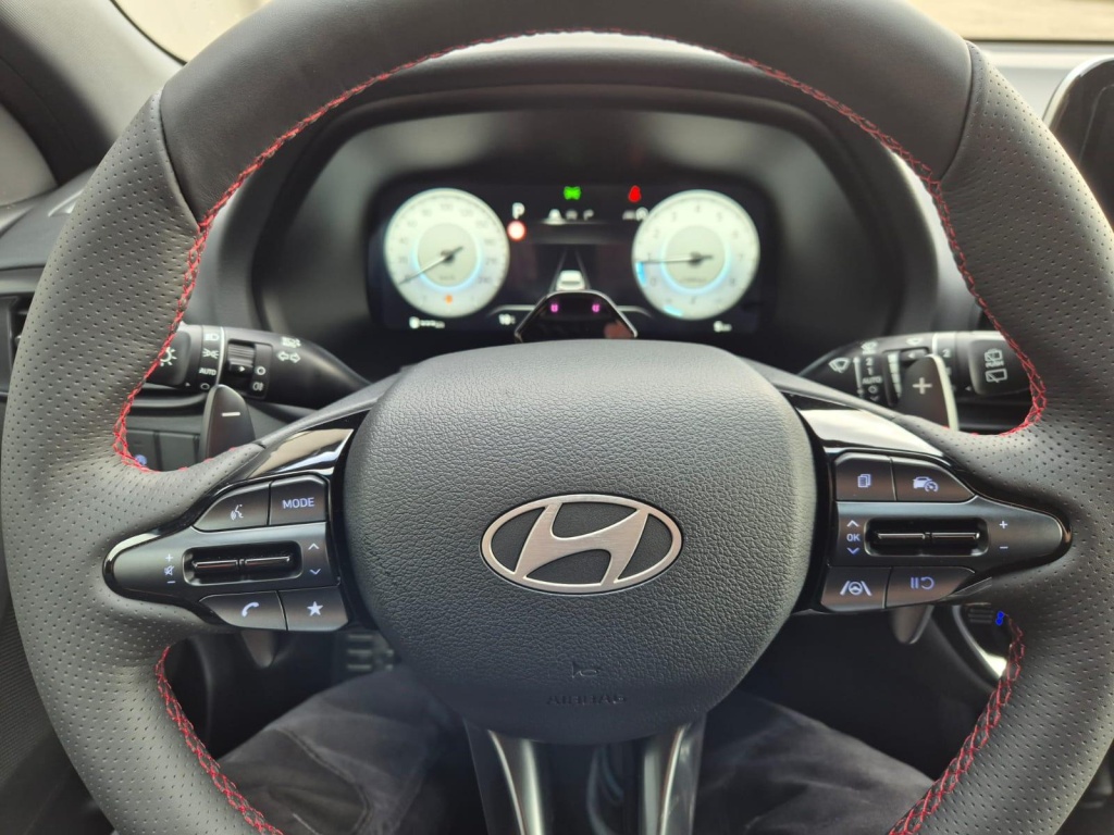 HYUNDAI i30 N-Line 1.6 Gasoline 150hp - ref: 7-54693 - Photo 15