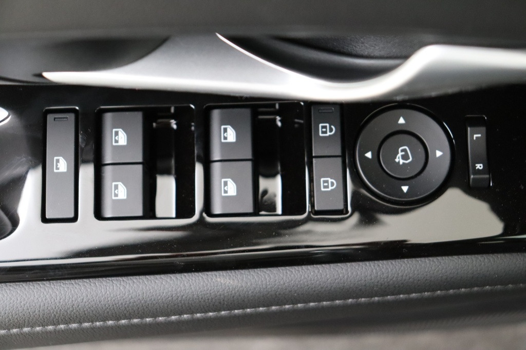 HYUNDAI Tucson Shine Sensation  1.6 T-GDi PHEV 6AT - ref: 7-54766 - Photo 17