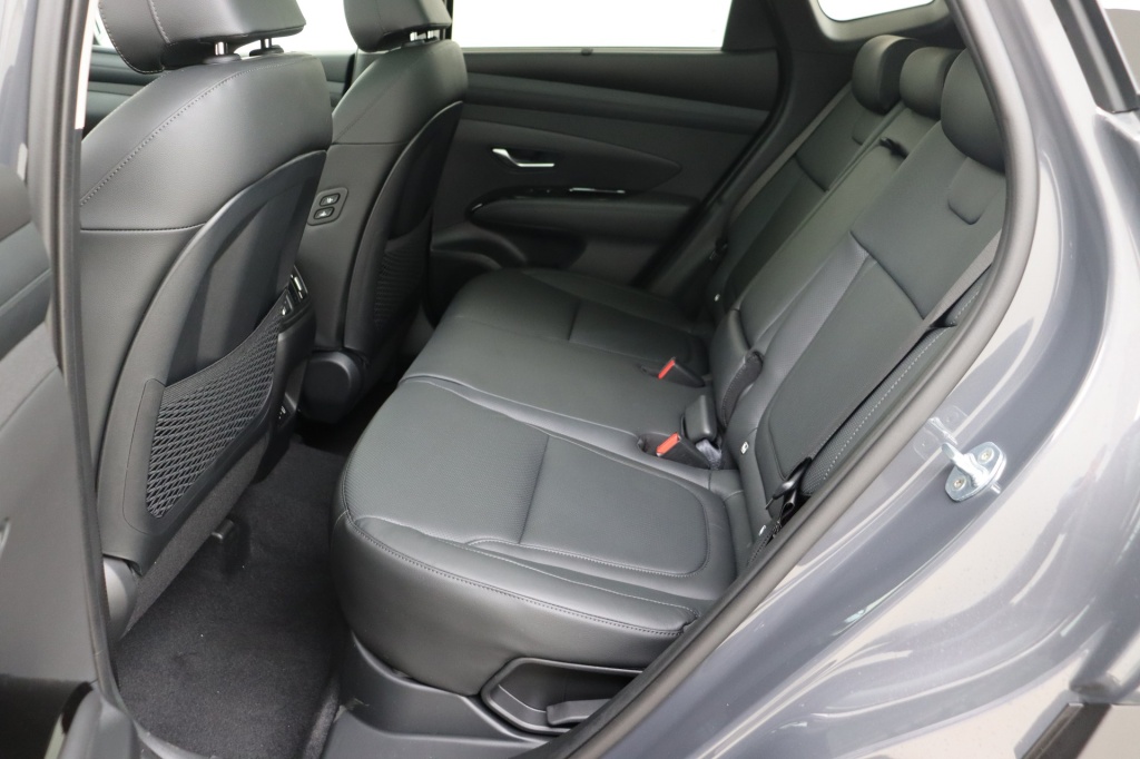 HYUNDAI Tucson Shine Sensation 1.6 T-GDi HEV 239 hp 6AT - ref: 7-55010 - Photo 16