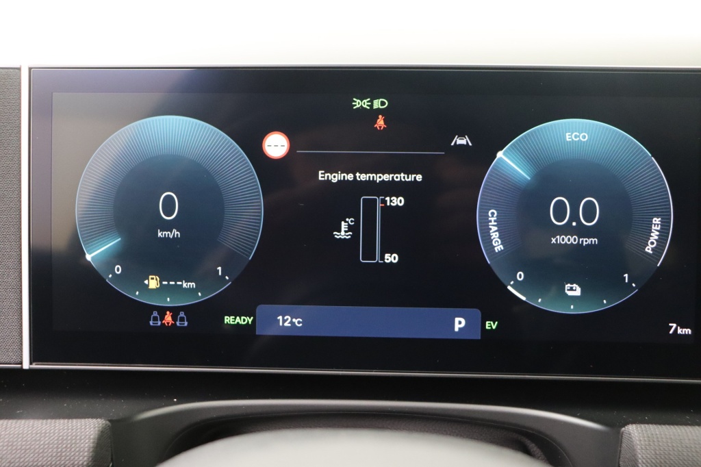 HYUNDAI Tucson Shine Sensation 1.6 T-GDi HEV 239 hp 6AT - ref: 7-55010 - Photo 20