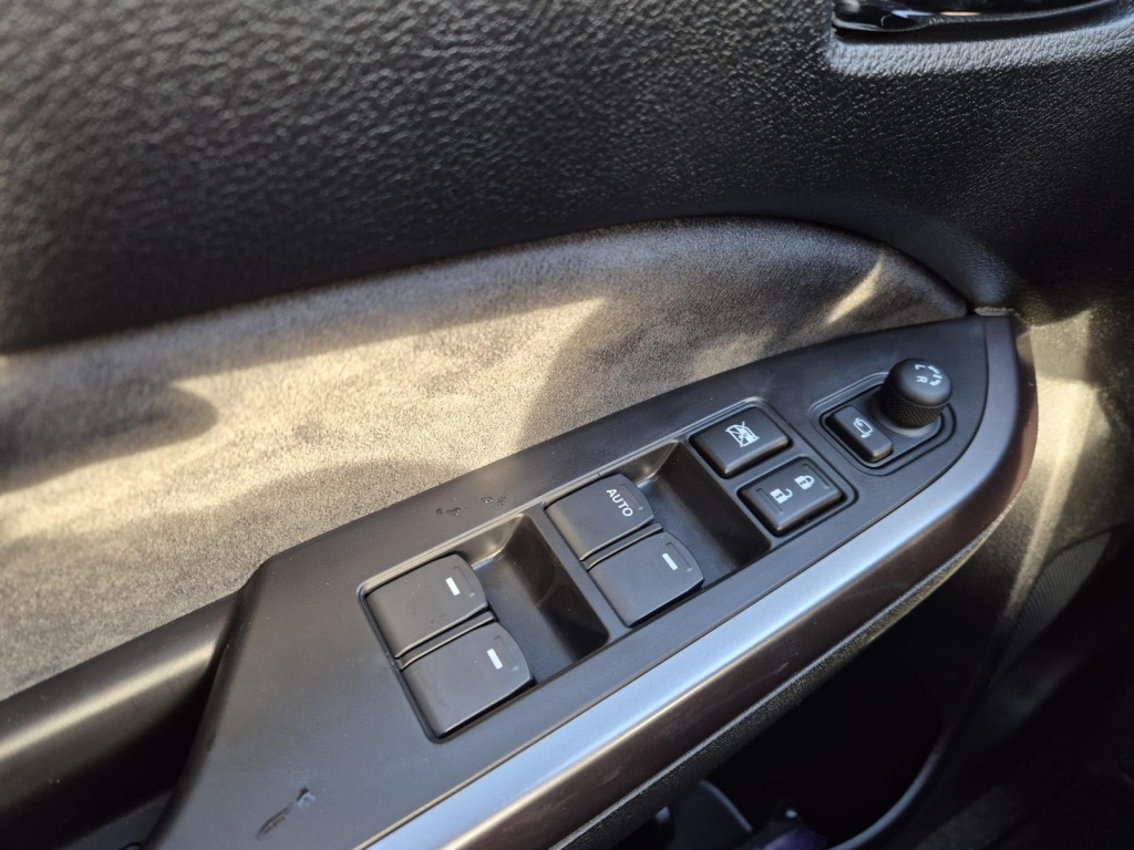 SUZUKI Vitara Comfort+ 1.4 Gasoline 110hp - ref: 7-55174 - Photo 13