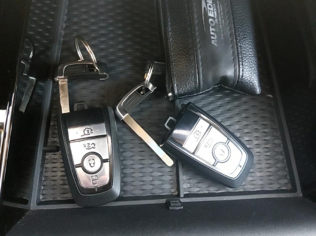 FORD Mustang Mach-E Mustang MACH-E Basis (Standard Range) Elektro 269hp - ref: 7-55271 - Photo 10