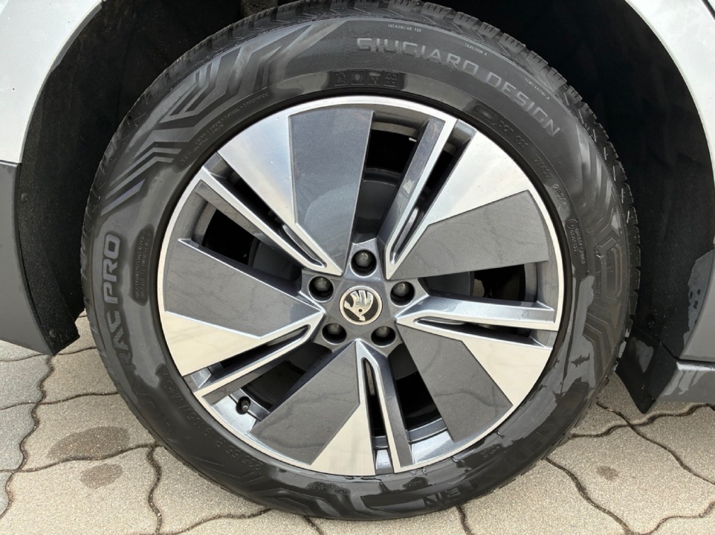 SKODA Enyaq Enyaq iV 60 Loft Elektro 180hp - ref: 7-55273 - Photo 17