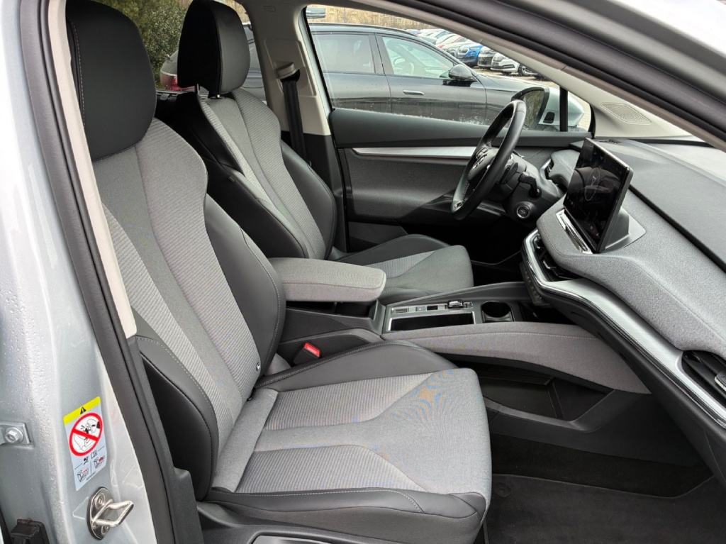 SKODA Enyaq Enyaq iV 60 Loft Elektro 180hp - ref: 7-55273 - Photo 20