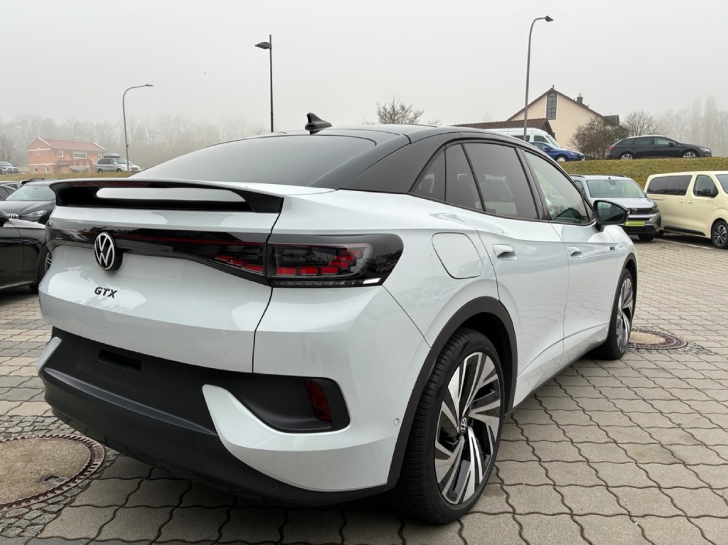 VOLKSWAGEN ID.5 GTX Elektro 299hp - ref: 7-55279 - Photo 5