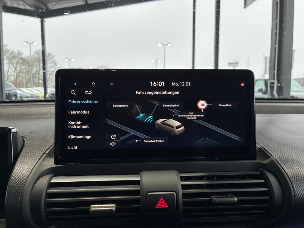 HYUNDAI Inster Evolve Sky 49 kWh Electric - ref: 7-55566 - Photo 14