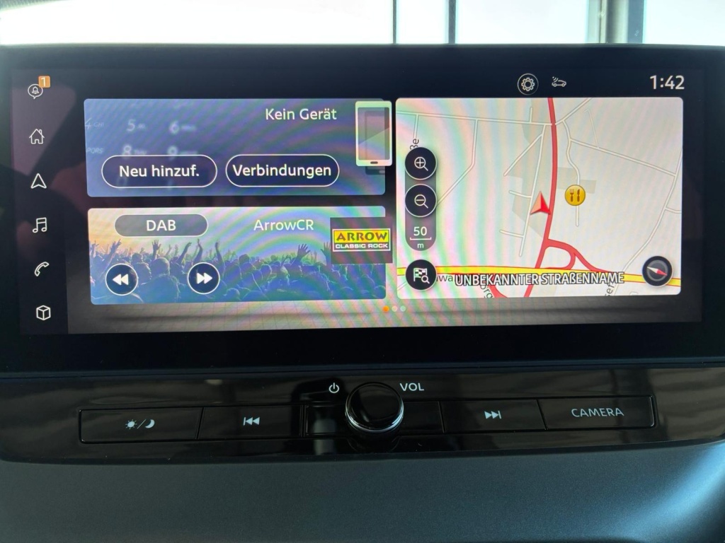 NISSAN Juke N-Connecta+ 1.0L (999cc) gasoline - ref: 7-55632 - Photo 16