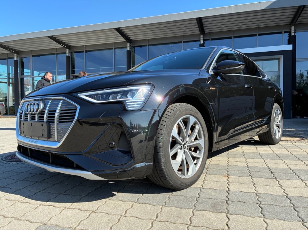 AUDI E-Tron S-Line e-tron 55 Quattro - ref: 7-55934 - Photo 2