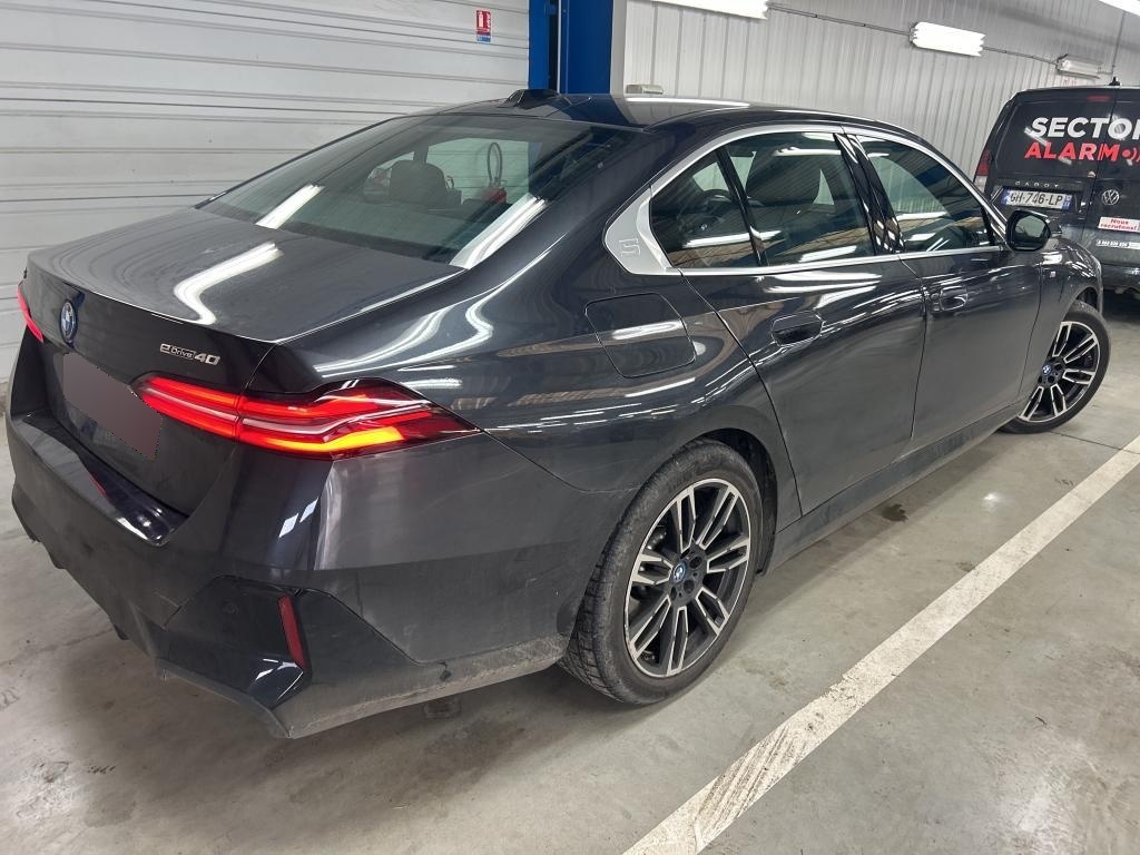 BMW i5 i5 Lim.  eDrive40 M Sport Elektro 340hp - ref: 7-55981 - Photo 4