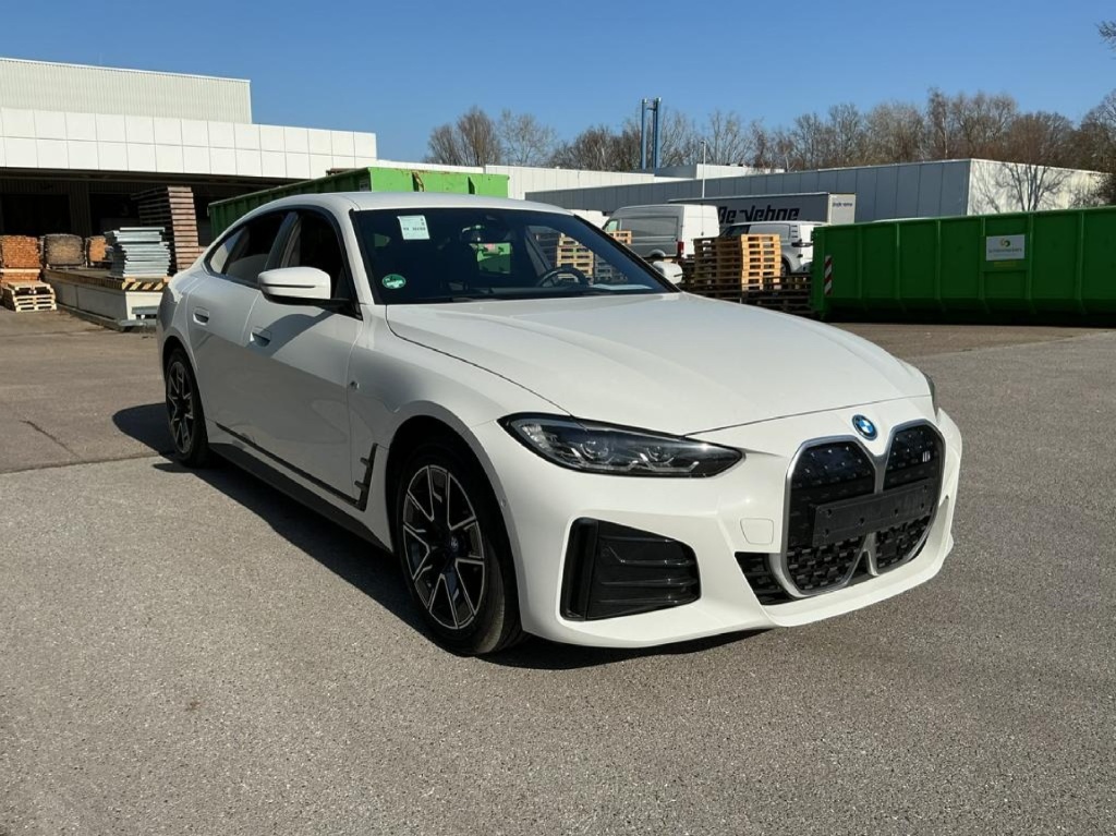 BMW I4 i4 - 40 e M Sport Elektro 340hp - ref: 7-55985 - Photo 3