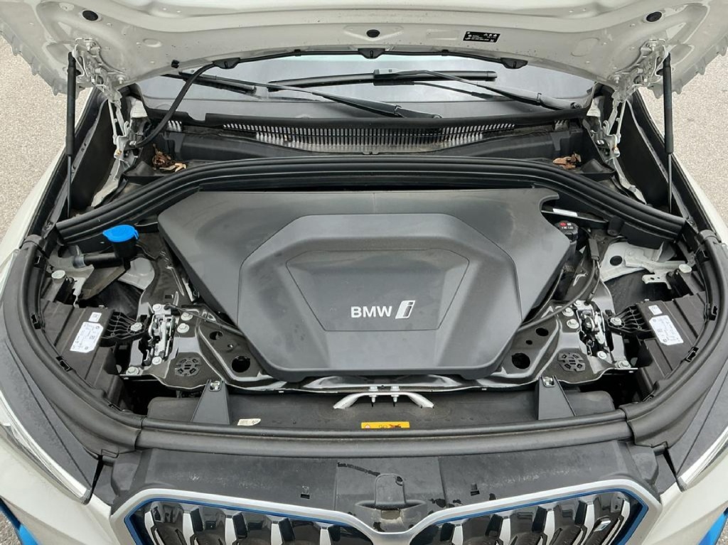 BMW iX1 iX1 xDrive30   Elektro 313hp - ref: 7-55987 - Photo 13