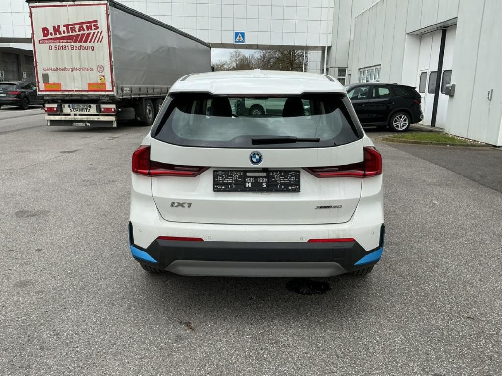 BMW iX1 iX1 xDrive30   Elektro 313hp - ref: 7-55987 - Photo 7