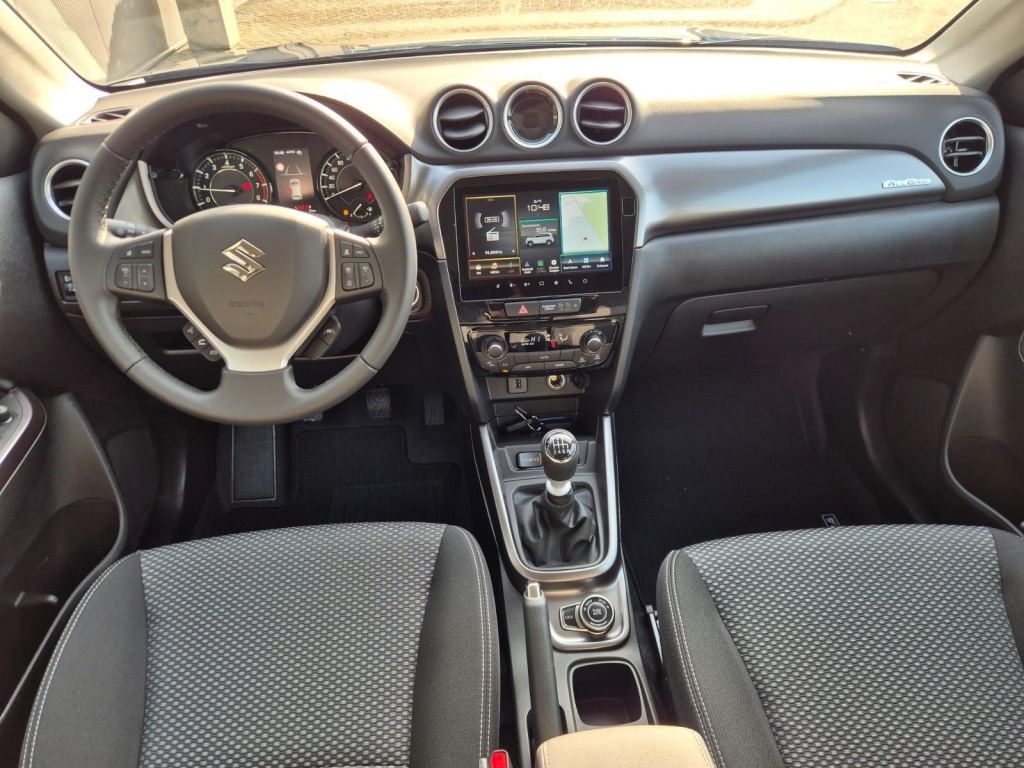 SUZUKI Vitara Comfort+ 1.4 Gasoline 110hp 4x4 - ref: 7-56039 - Photo 11