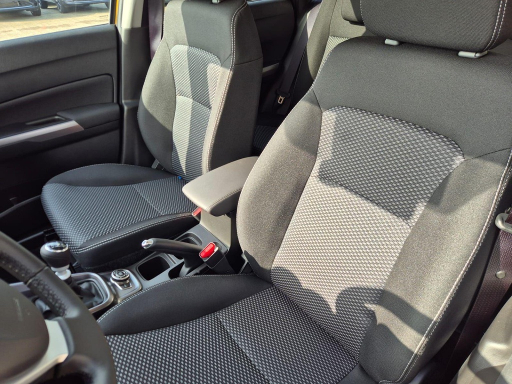 SUZUKI Vitara Comfort+ 1.4 Gasoline 110hp 4x4 - ref: 7-56042 - Photo 12