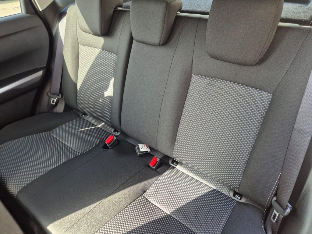 SUZUKI Vitara Comfort+ 1.4 Gasoline 110hp 4x4 - ref: 7-56042 - Photo 13