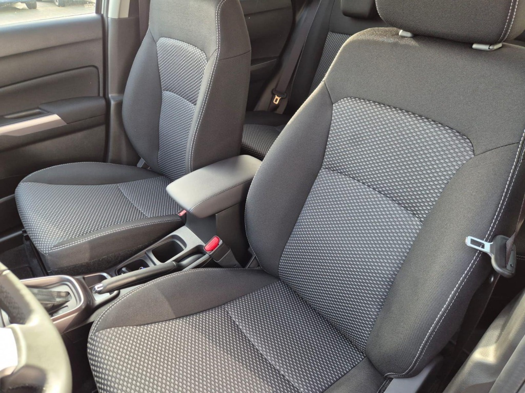 SUZUKI Vitara Comfort+ 1.4 Gasoline 110hp - ref: 7-56043 - Photo 11