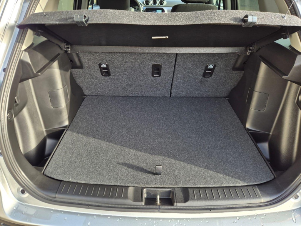 SUZUKI Vitara Comfort+ 1.4 Gasoline 110hp - ref: 7-56043 - Photo 9