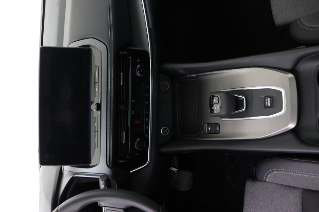 NISSAN Qashqai N-Connecta Winter Comfort + PANO + 2 Tone 1.3 DIG-T MHEV 158 hp Xtronic 2WD - ref: 7-56068 - Photo 12