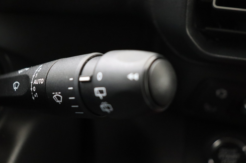 PEUGEOT Partner Long Heavy 1,5 BlueHDi 130 hp S&S EAT8    - ref: 7-56227 - Photo 18