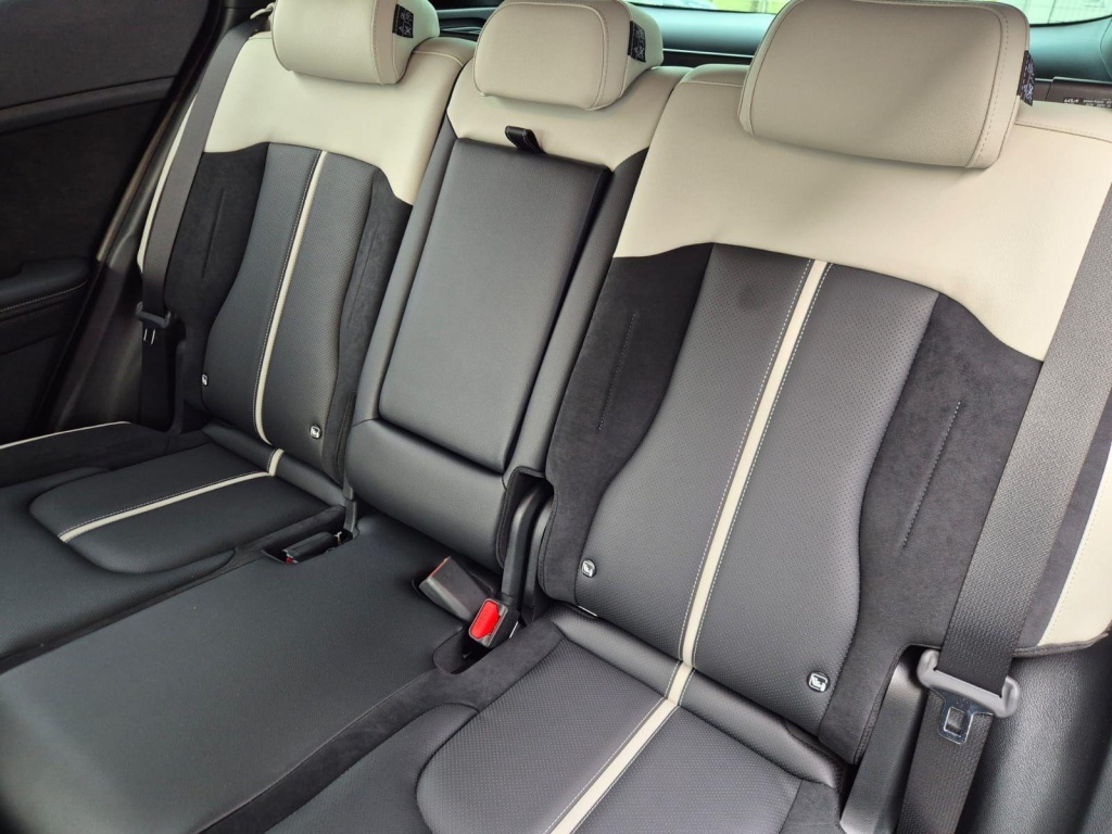 KIA Sportage 1.6 Gasoline 180hp 4x4 - ref: 7-56265 - Photo 13