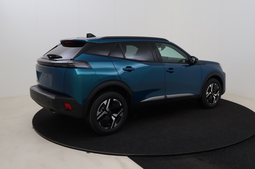 PEUGEOT 2008 Allure  1.2 Turbo 100 hp Man. 6    - ref: 7-56282 - Photo 5