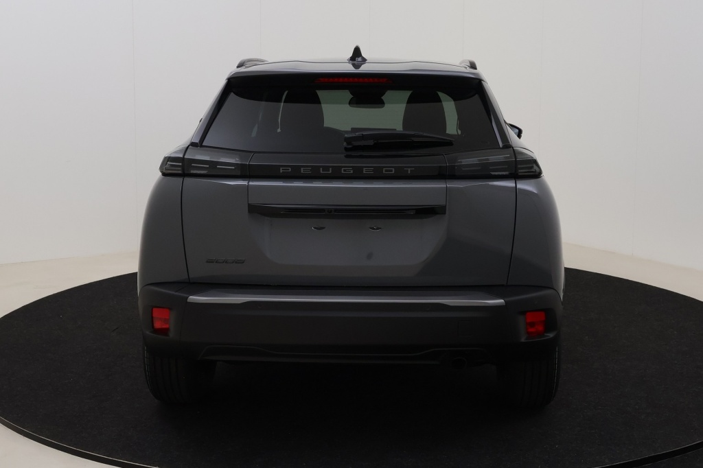 PEUGEOT 2008 Allure  1.2 Turbo 100 hp Man. 6    - ref: 7-56290 - Photo 7