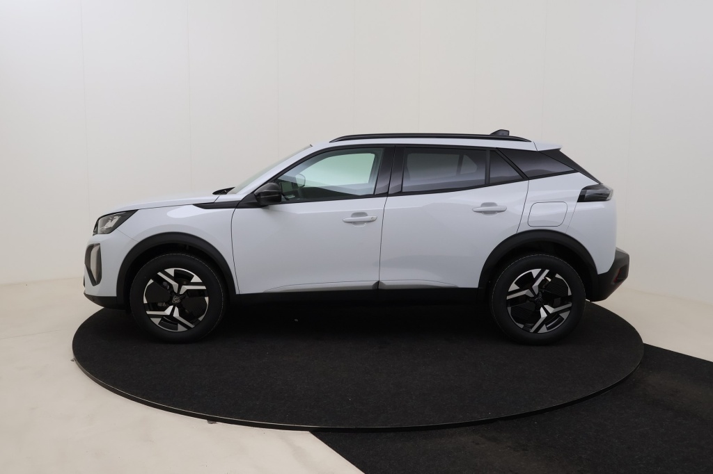 PEUGEOT 2008 Allure  1.2 Turbo 100 hp Man. 6    - ref: 7-56336 - Photo 9