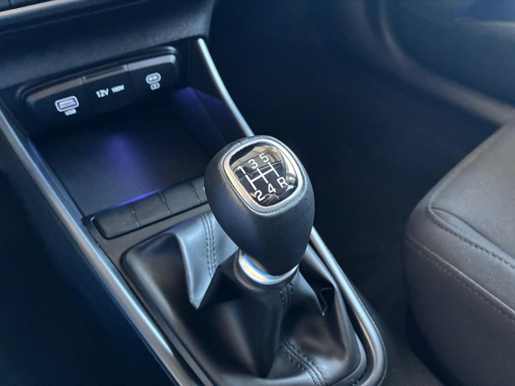 HYUNDAI Bayon Comfort 1.2 GDI (79 PS) 5-speed manual - ref: 7-56492 - Photo 20