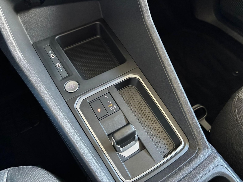 FORD Tourneo Titanium 1.5 EcoBoost - ref: 7-56695 - Photo 19