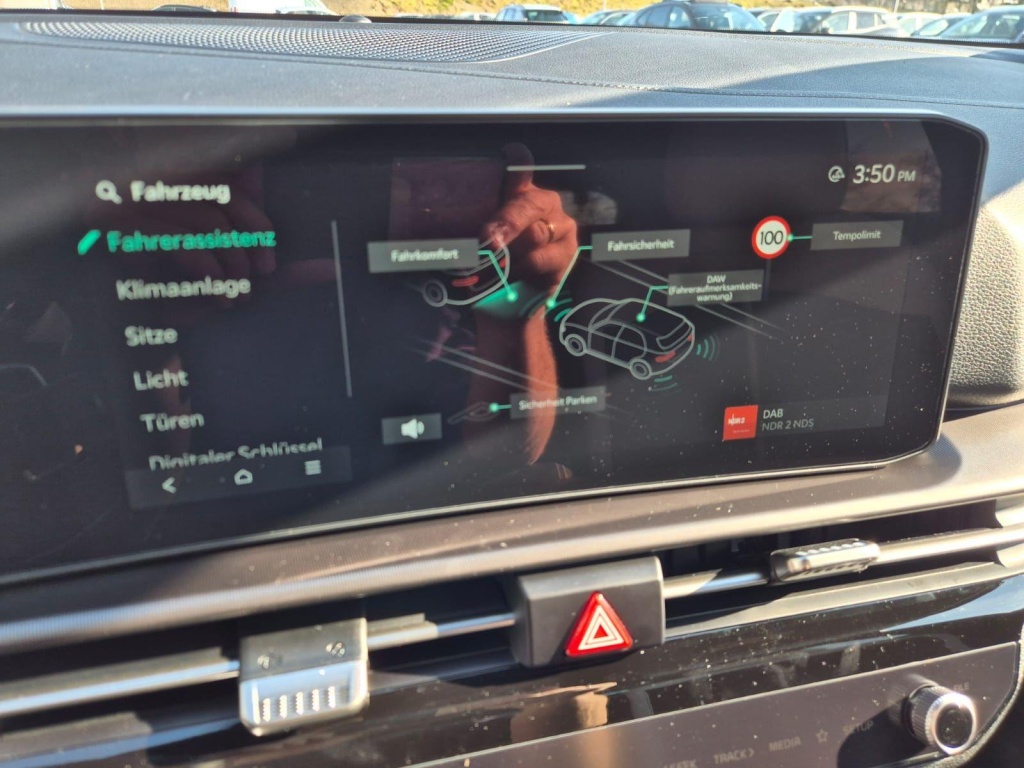 KIA Sportage 1.6 Gasoline 180hp 4x4 - ref: 7-57076 - Photo 20