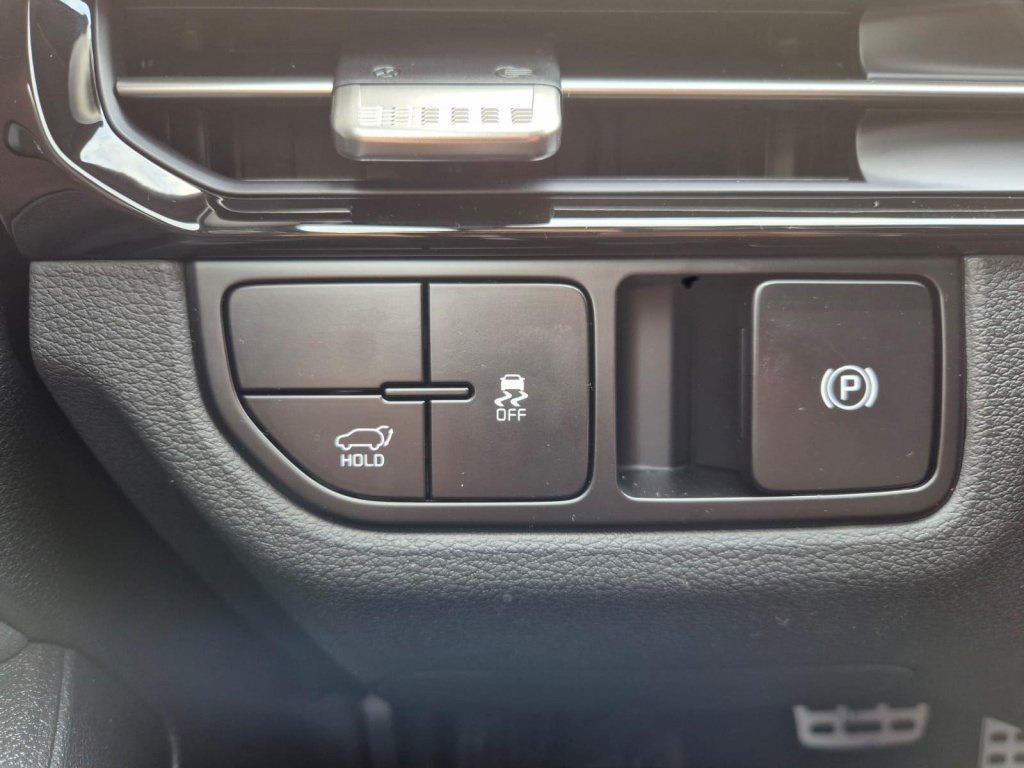 KIA Sportage 1.6 Gasoline 180hp 4x4 - ref: 7-57124 - Photo 15